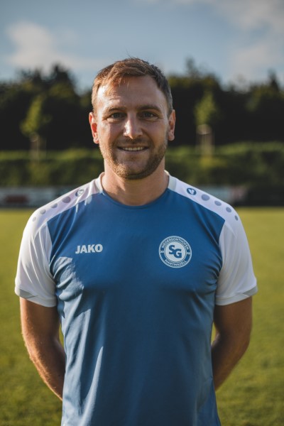 tl_files/content/Spielerfotos/1. und 2. Mannschaft 2022/Mayr Lukas.jpg